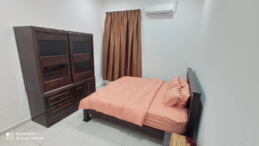Maryam Homestay Jertih ภายนอก รูปภาพ