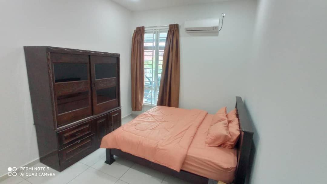 Maryam Homestay Jertih ภายนอก รูปภาพ
