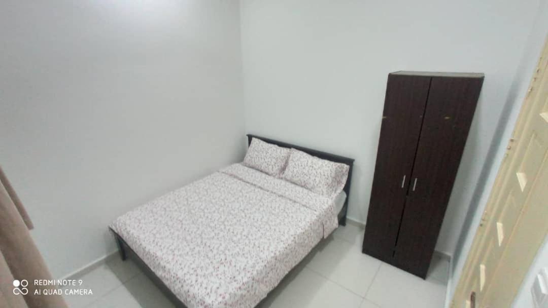 Maryam Homestay Jertih ภายนอก รูปภาพ